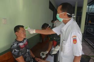 Cek Kesehatan Korem 071/Wk Antisipasi Virus Corona